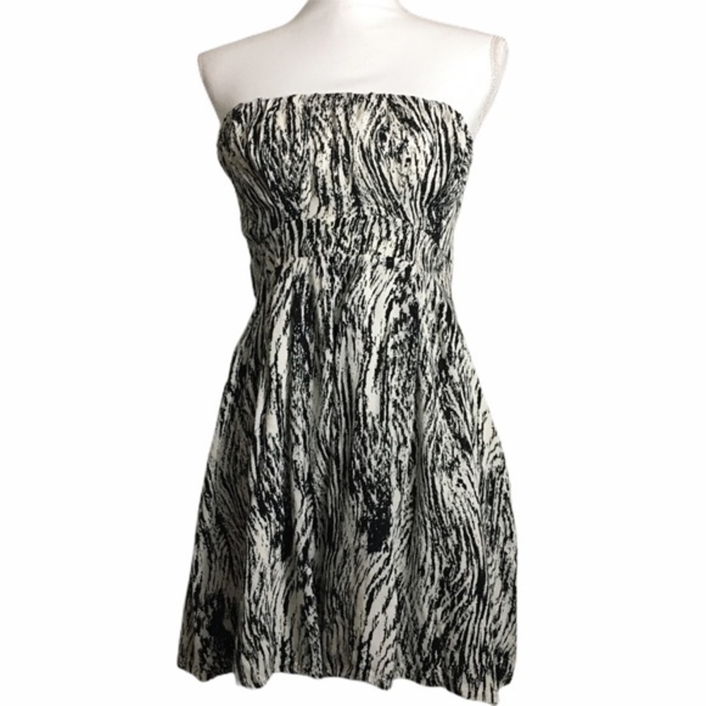 RMD straplesss print tunic top. Sz XS